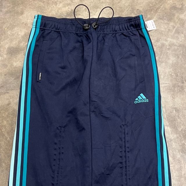adidas ブラック プリーツスカート リメイク adidas リメイクスカート - メルカリ