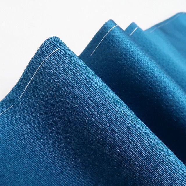 ❁tomihisa❁ 市松 着物 正絹 仕付け糸付 藍色の美しさに心惹かれる 色無地 7007