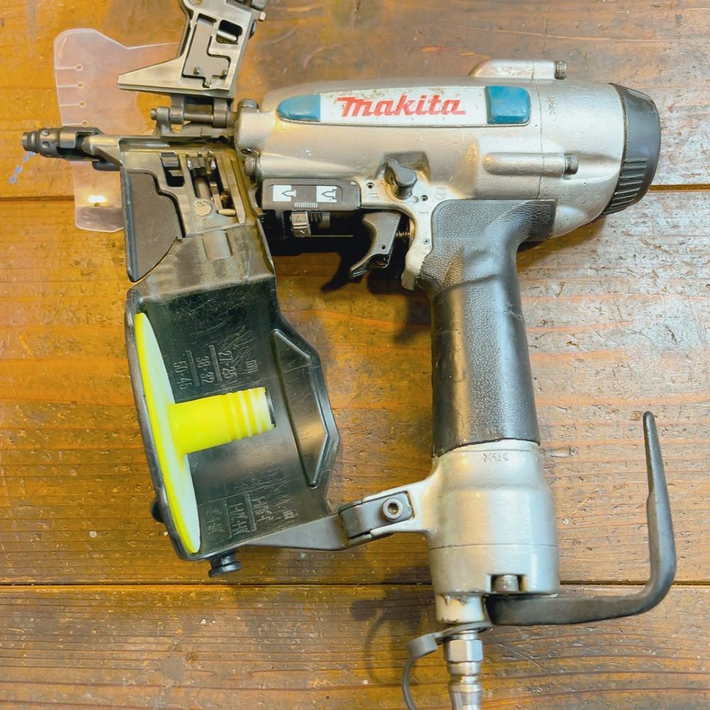 7日保証・整備済】消耗部品交換済♪マキタ makita 常圧 50mm 釘打ち機 AN504A 動作良好！ - メルカリ