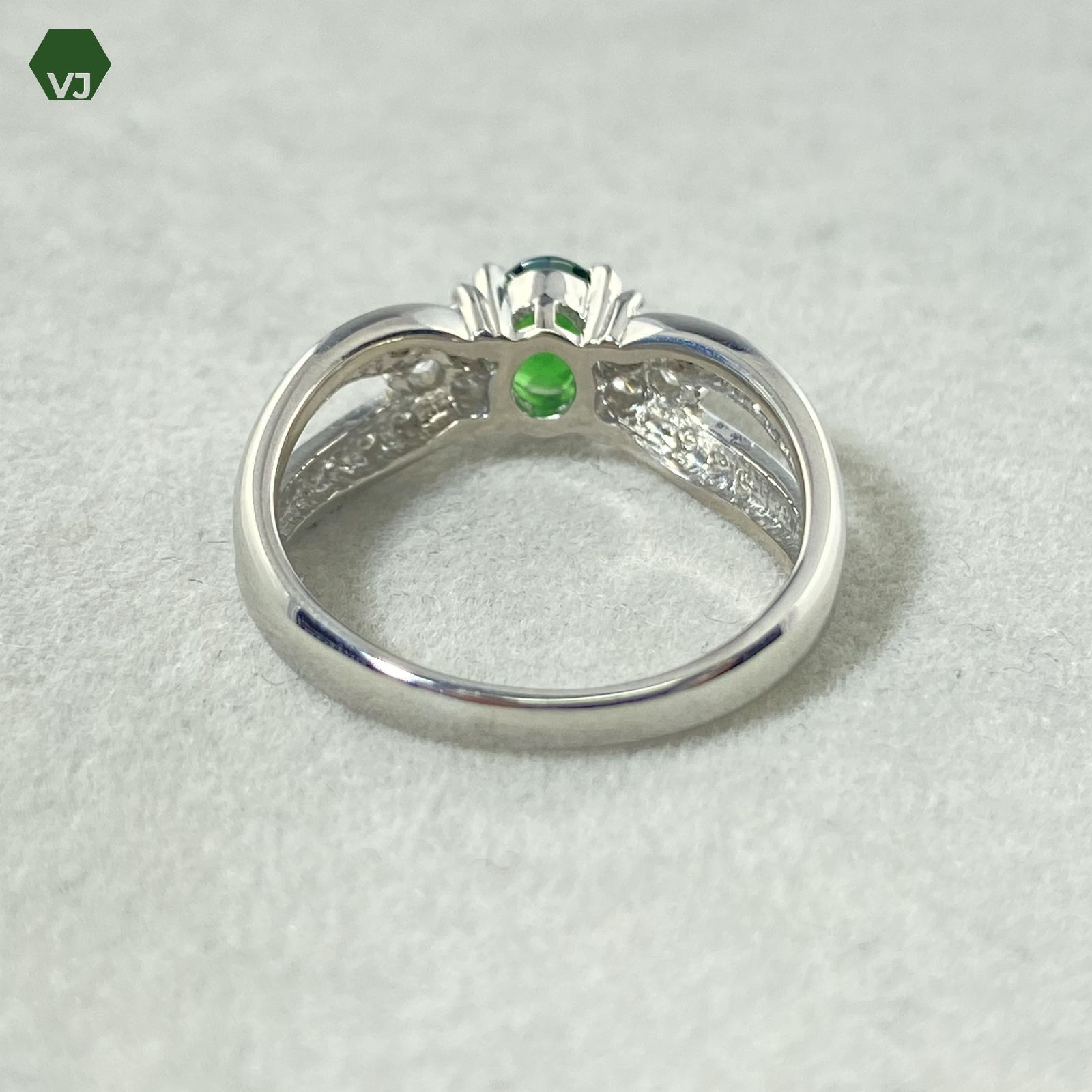 【14-22】グリーングロッシュラーガーネットダイヤリング0.5/D0.24ct 14-22】グリーングロッシュラーガーネットダイヤリング0.5/D0.24ct