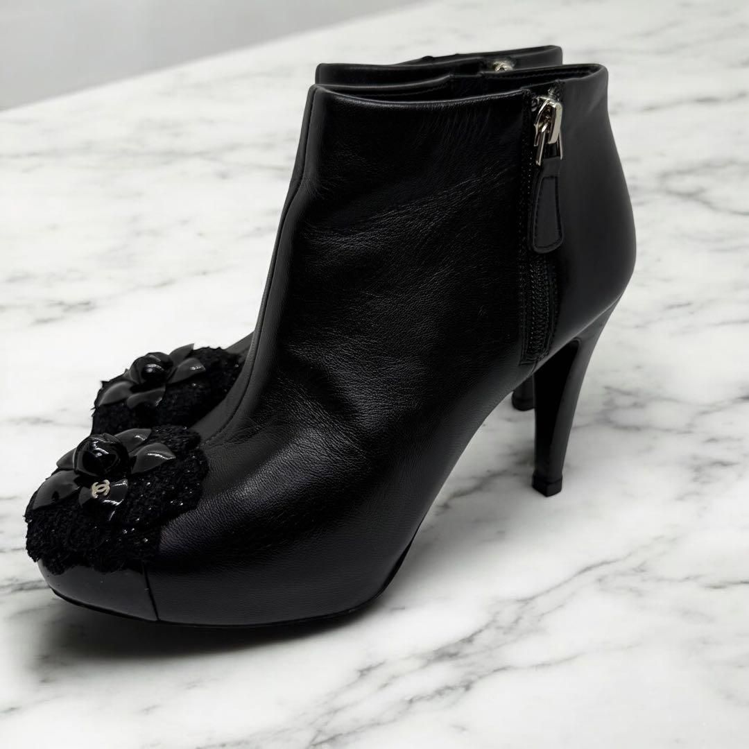CHANEL カメリア ココマーク ショートブーツ ブーティ レザー
