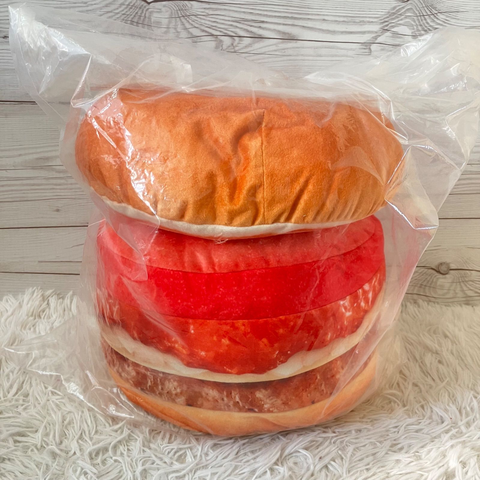 一番くじ モスバーガー A賞 クッション 未開封 タグ付き 新品未使用 R