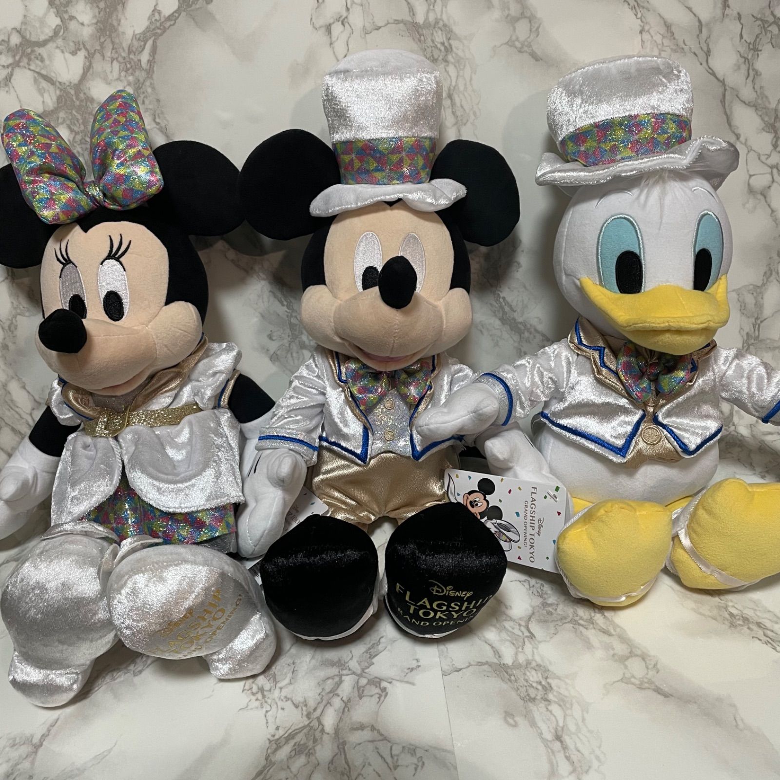フラッグシップ東京 グランドオープニングぬいぐるみ - メルカリ
