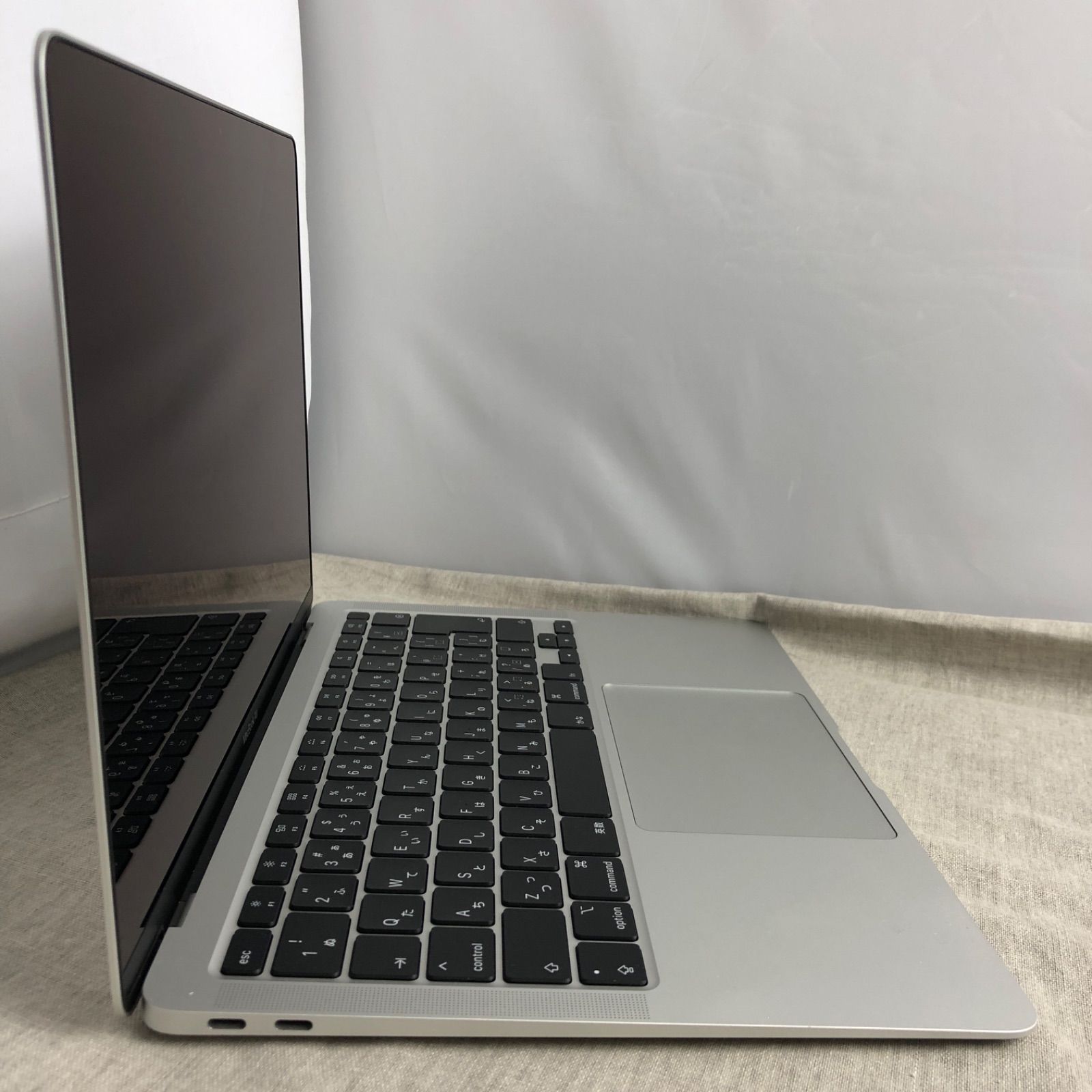 本体のみ】Apple MacBook Air (Retina, 13インチ, 2020)【i5・16GB 