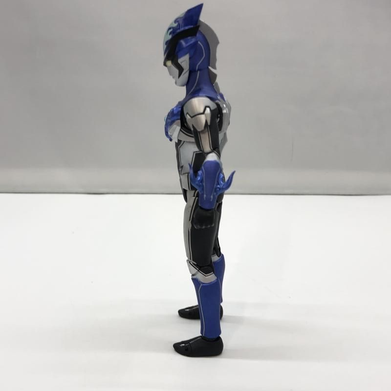 【中古】バンダイ S.H.Figuarts ウルトラマンブル アクア 開封品 ウルトラマンR/B[97]