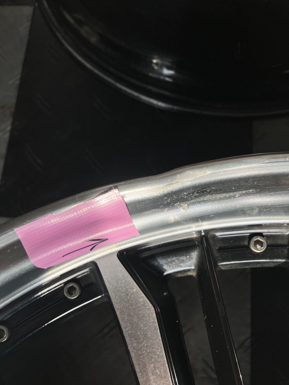 22インチ 実測＋38