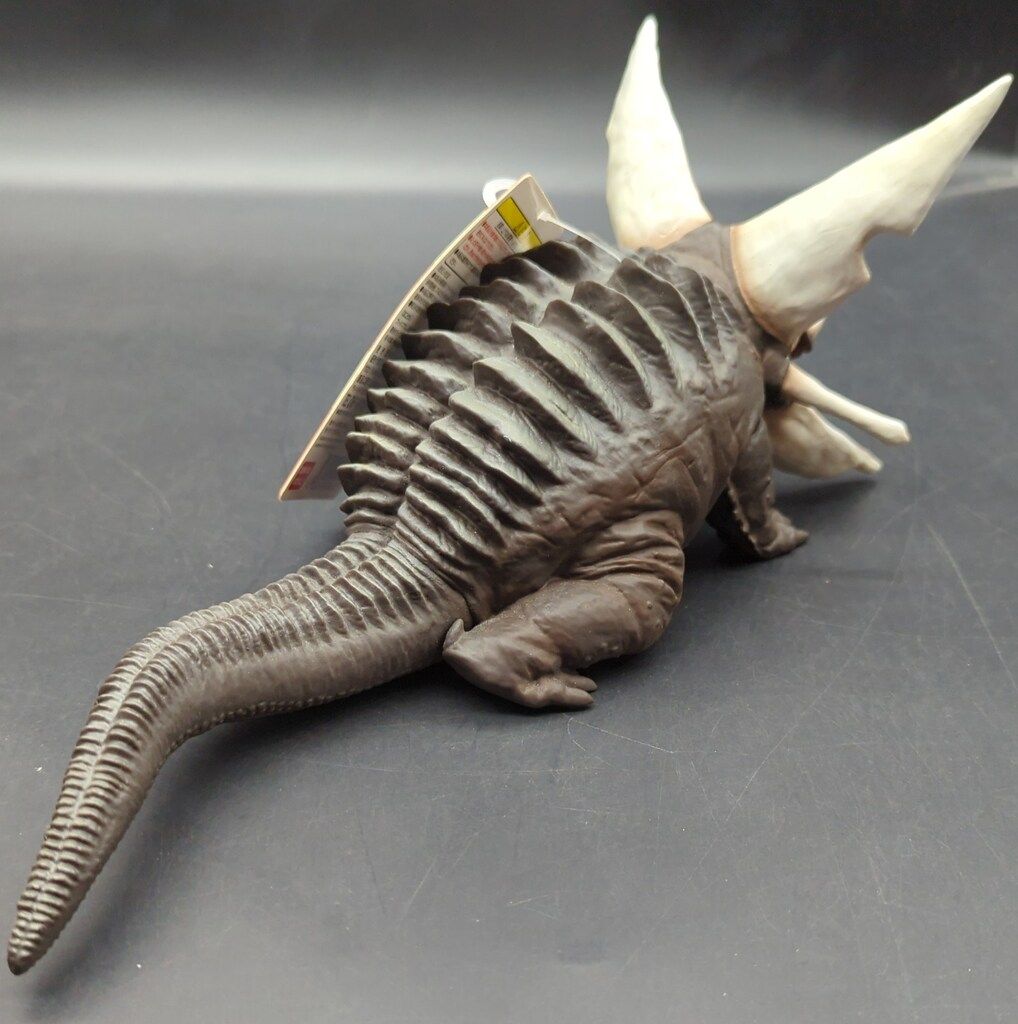 ゆ*こ様 エクスプラス ウルトラ大怪獣シリーズ5000 ウラン怪獣ガボラ 箱付 hqdefault.jpg