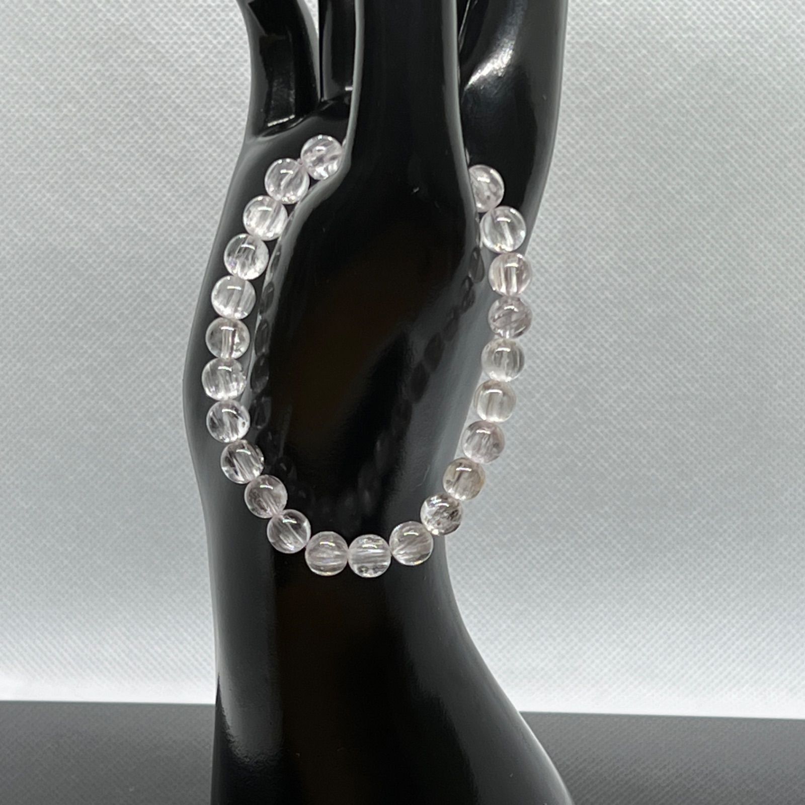 ⬛︎ 透明度とキャツアイ効果抜群の美しいクンツァイトブレスレット約7ミリ