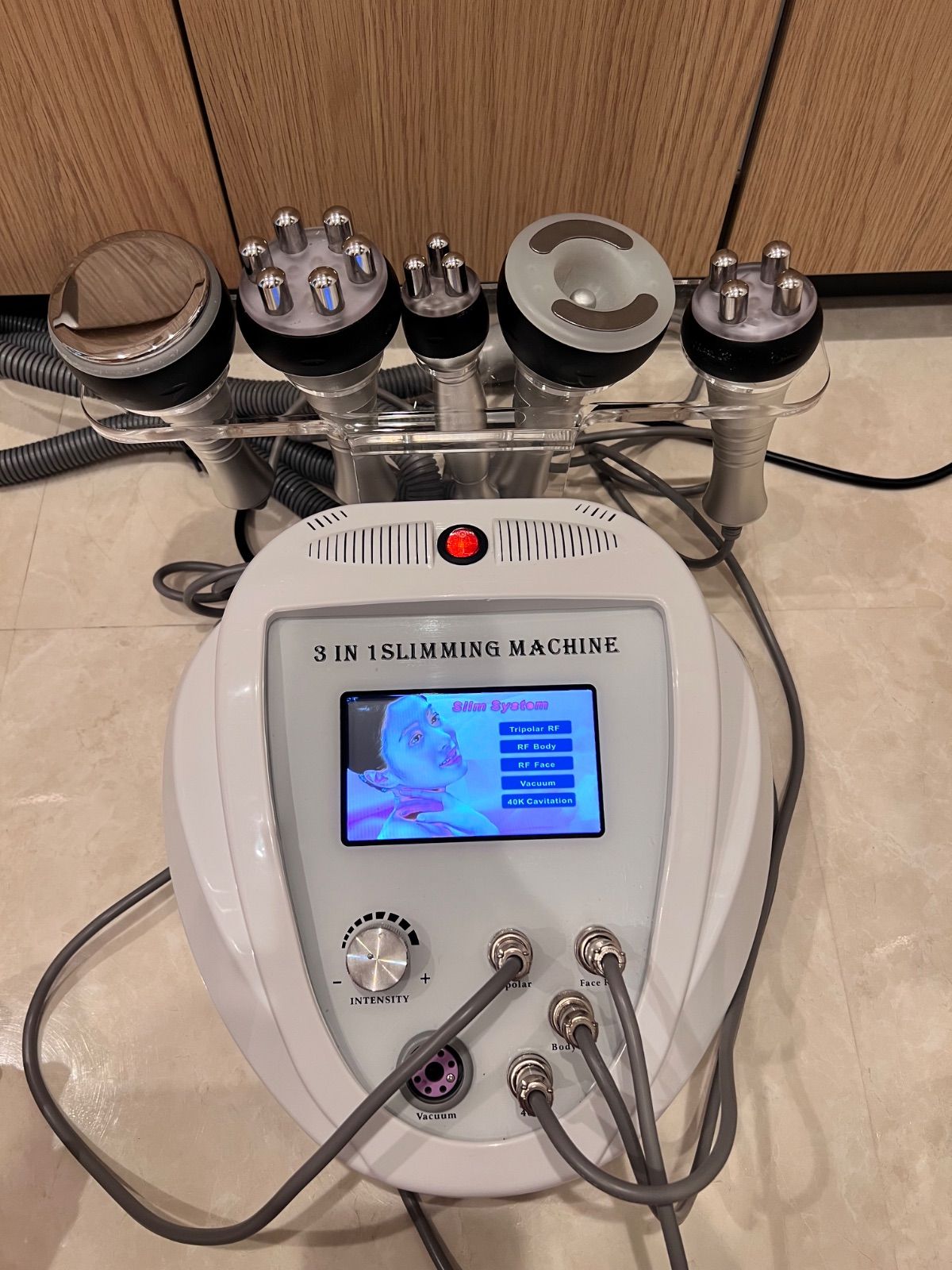 【美品】3in1スリムマシン痩身美容機器 キャビテーション RF ボディフェイス 3in1スリムマシン痩身美容機器 キャビテーション RF ボディフェイス