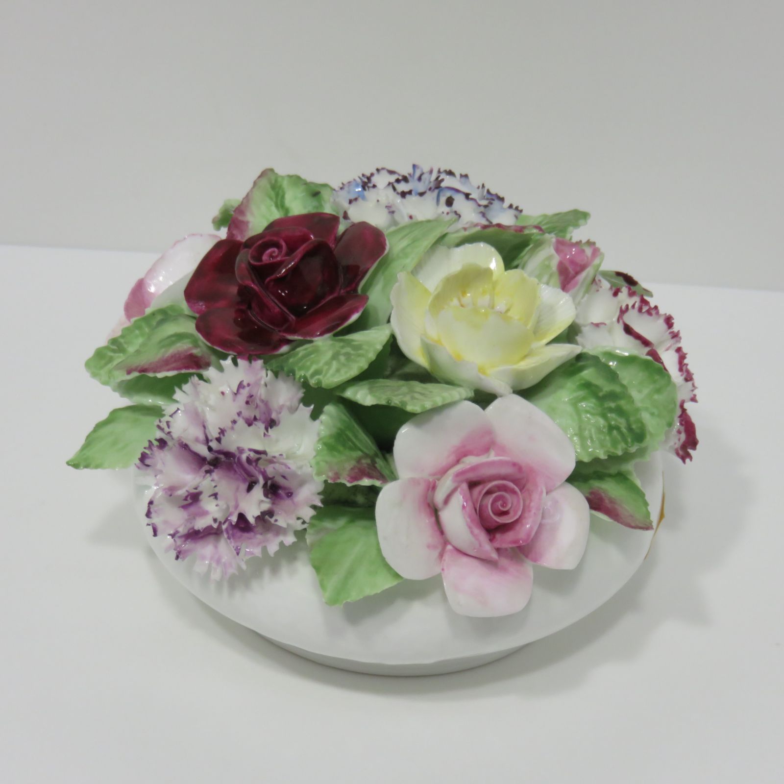 ロイヤルドルトン ウエディング 「敷居を越えて」置物 イメージズ