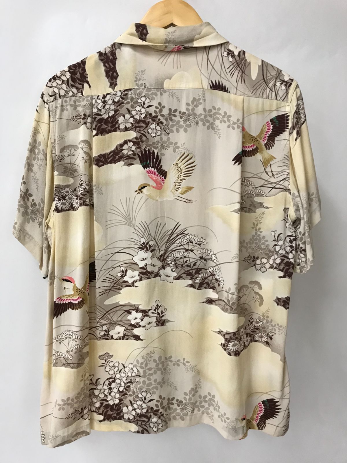 Sun Surf アロハシャツ SS33879 M-Small 楽天市場】SUN SURF サンサーフ アロハシャツRAYON S/S SPECIAL