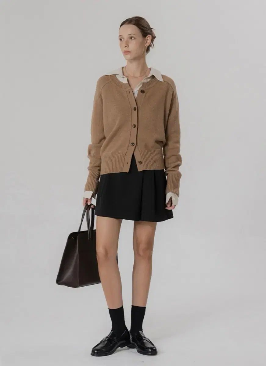 ダイアナ ピンタック