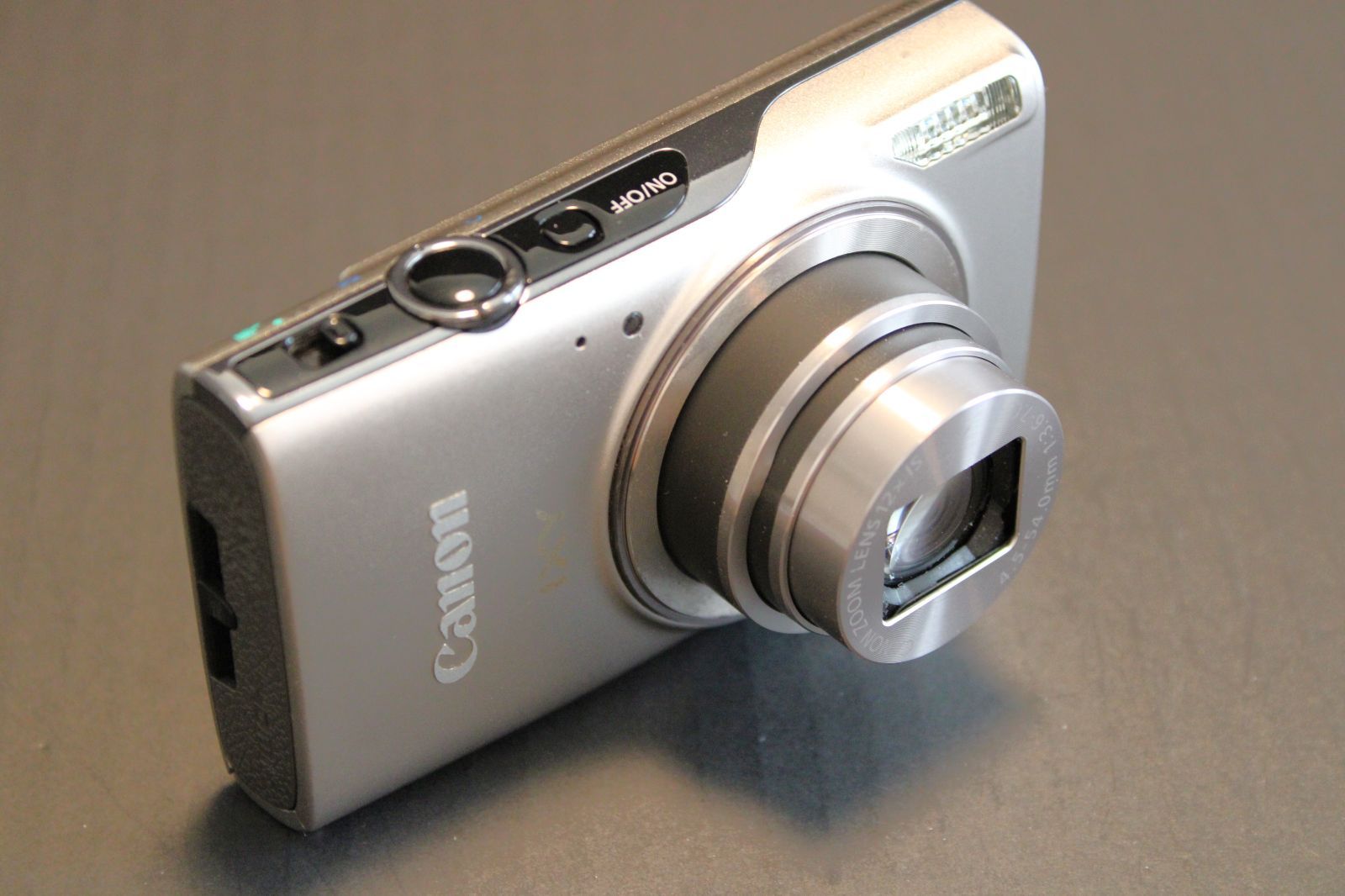 Canon IXY 650 シルバー CANON(キヤノン) / デジタルカメラ IXY