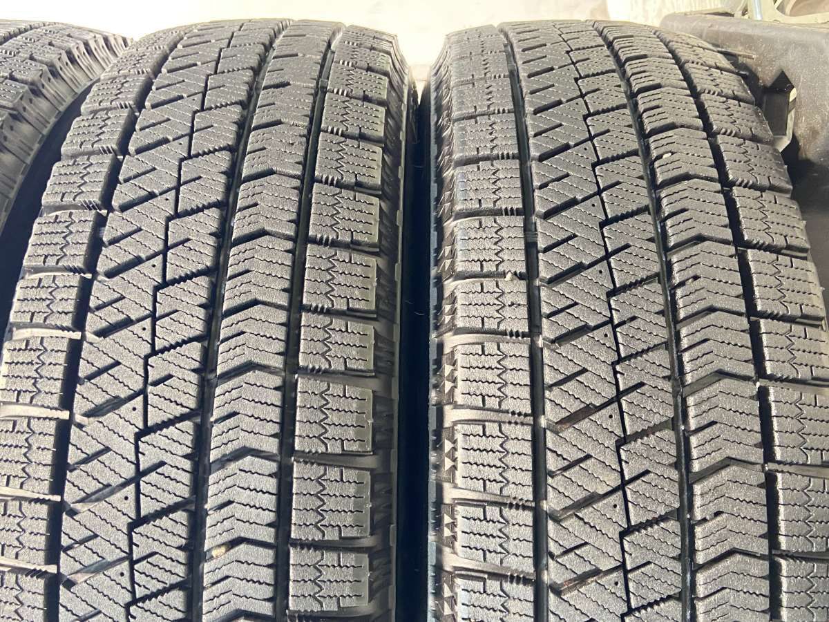 175/65R15  
ブリヂストン ブリザック VRX2 
　  
15x5.0  100-4穴 
中古タイヤ スタッドレスタイヤ ホイールセット 4本セット
 w15240927019