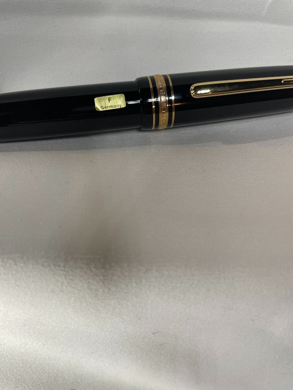 MONTBLANC 万年筆