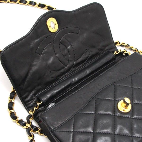 シャネル CHANEL レア パリ限定 ミニマトラッセ19 ラム 0番台 黒  