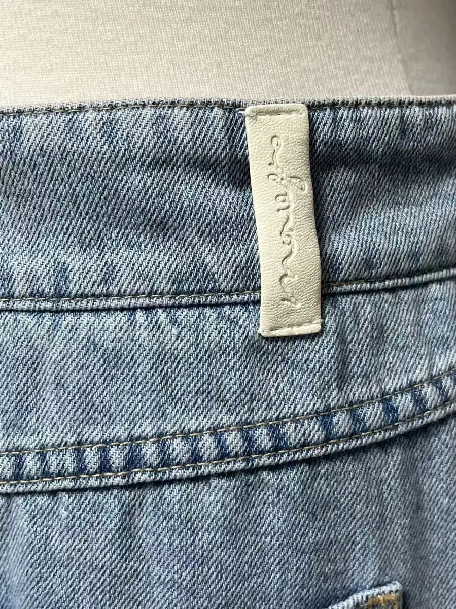 年 SJ