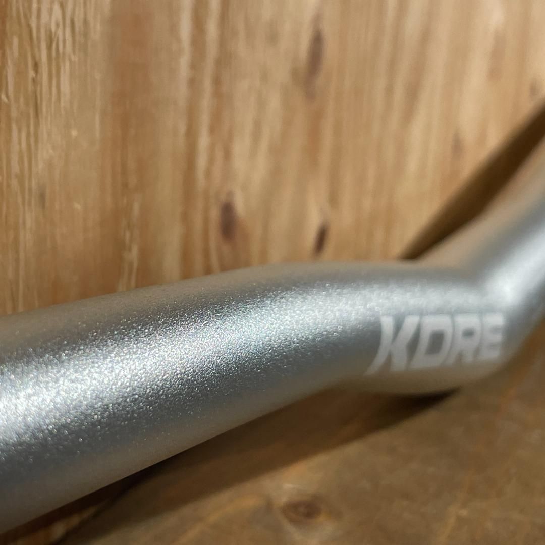 【新品】Kore OCD M35 ライザー MTB ハンドル 20mm シルバー 新品】Kore OCD M35 ライザー MTB ハンドル 20mm シルバー