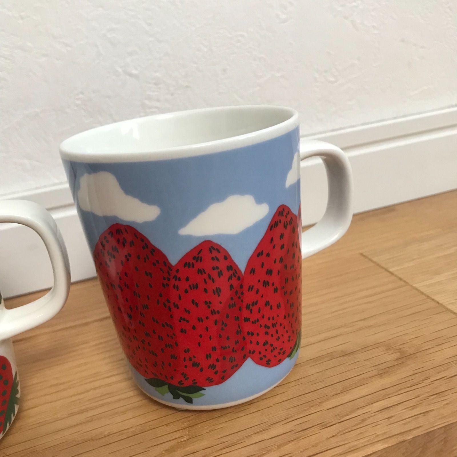 完売【新品】マリメッコマンシッカマンシッカヴォレットマグカップ2個