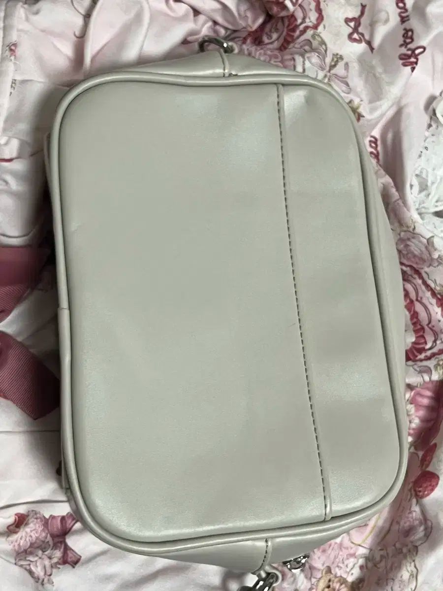 ポシェット バッグ