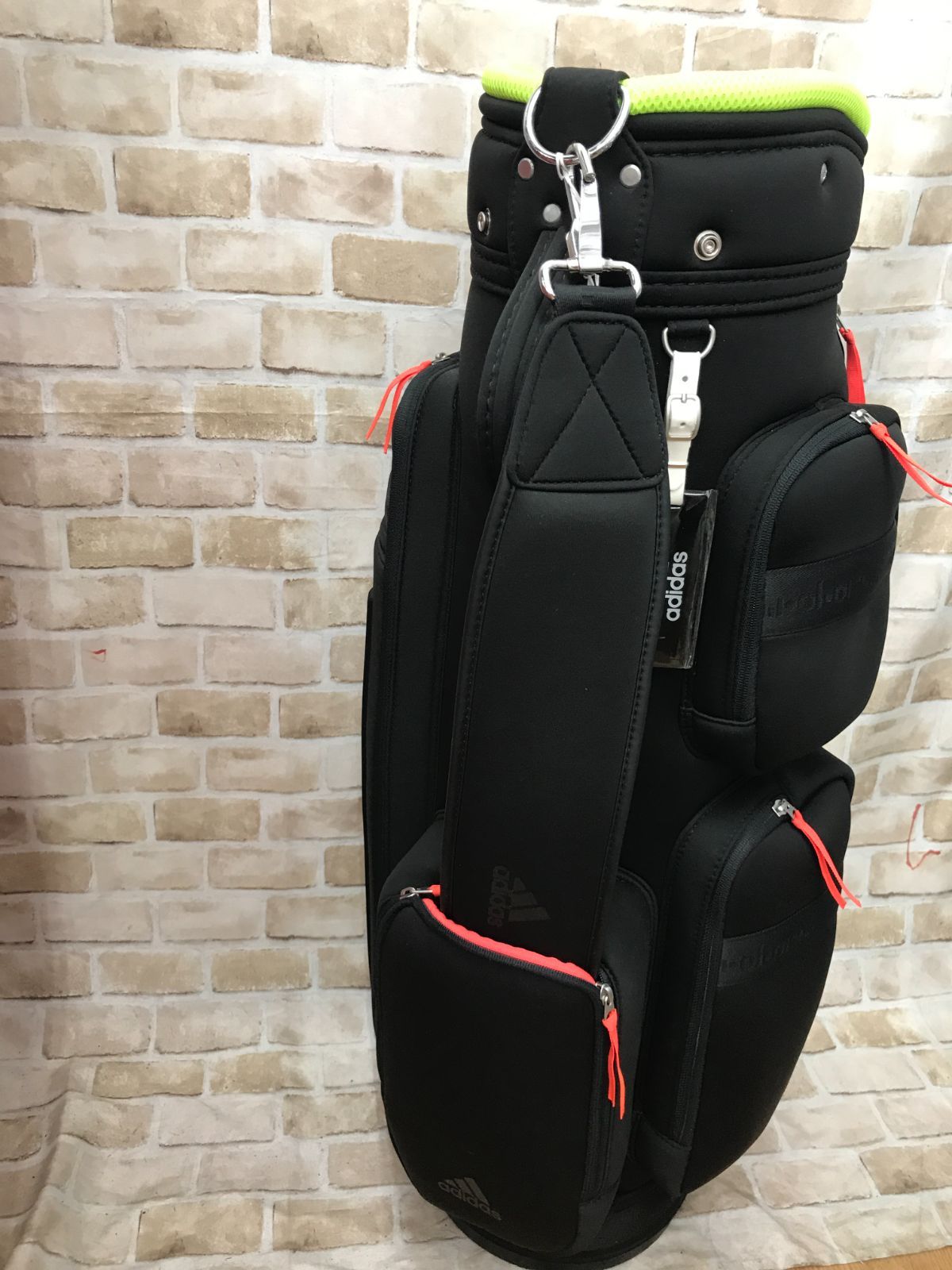即納】スタンドキャディバック | 中古 |アディダス ゴルフ GUV70