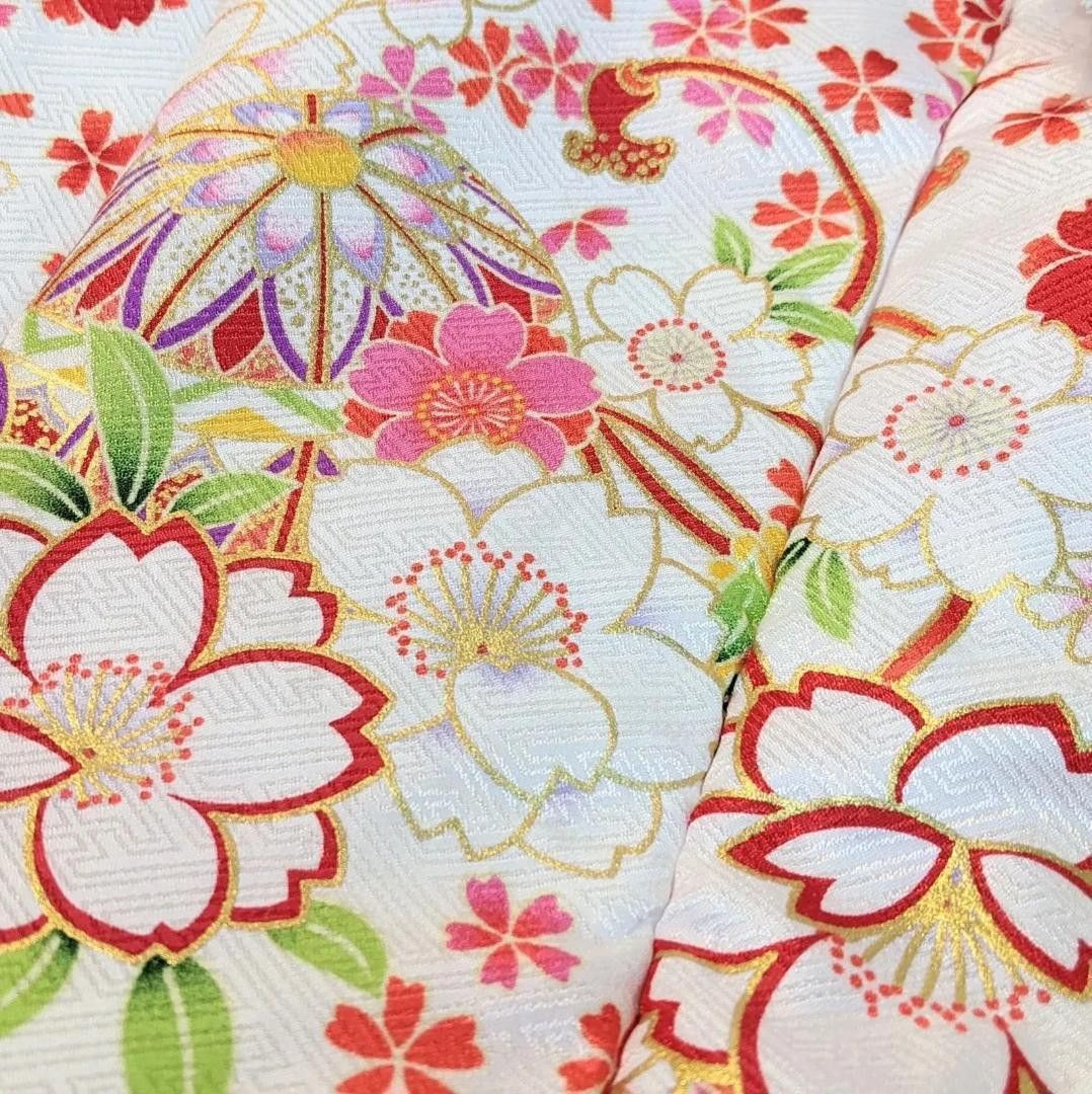 女の子 七五三 3歳 被布 着物セット 黒 白 古典 桜 鞠 s17