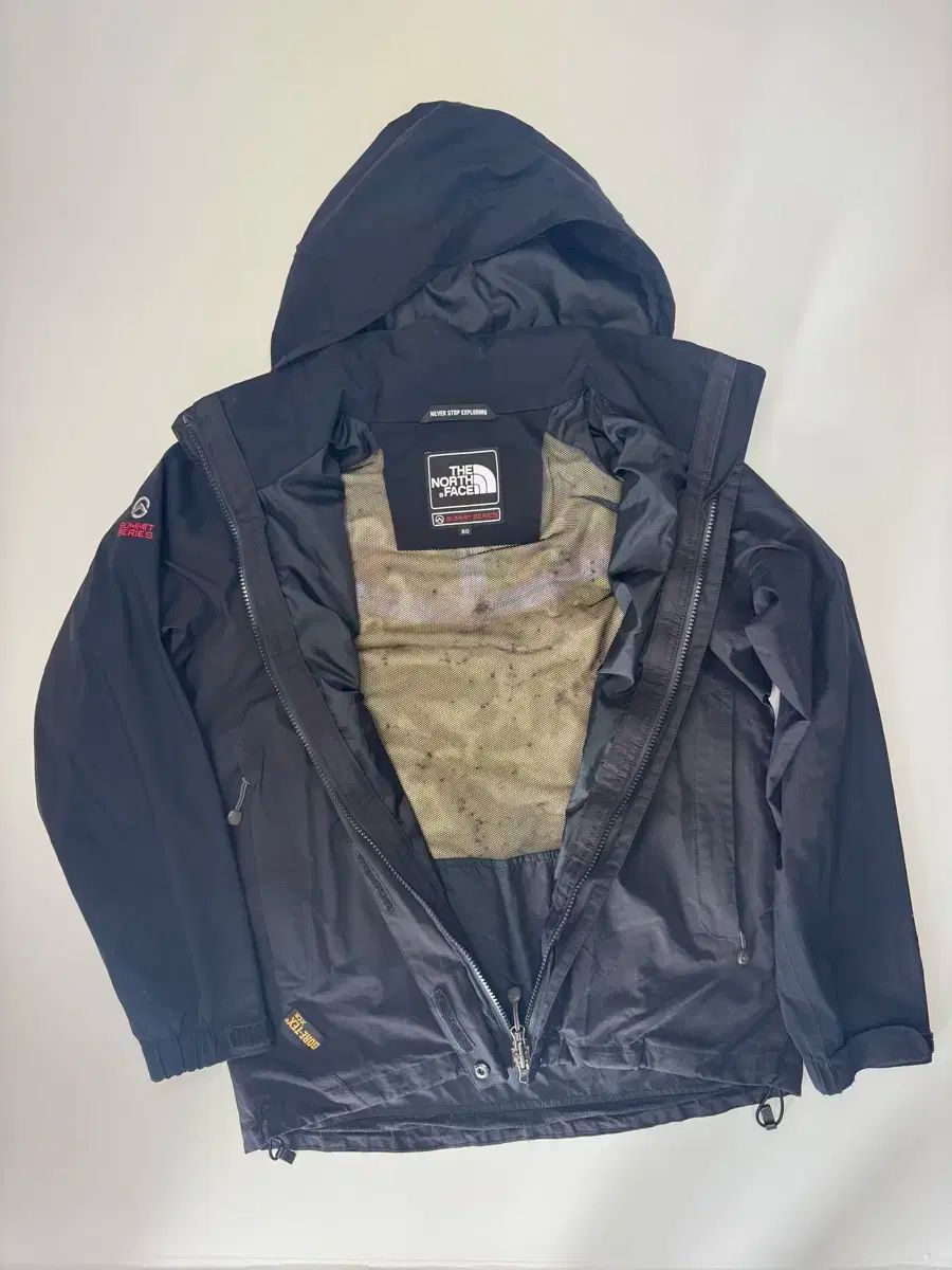 THE NORTHFACE GORETEX レディースウィンドブレーカーMサイズ