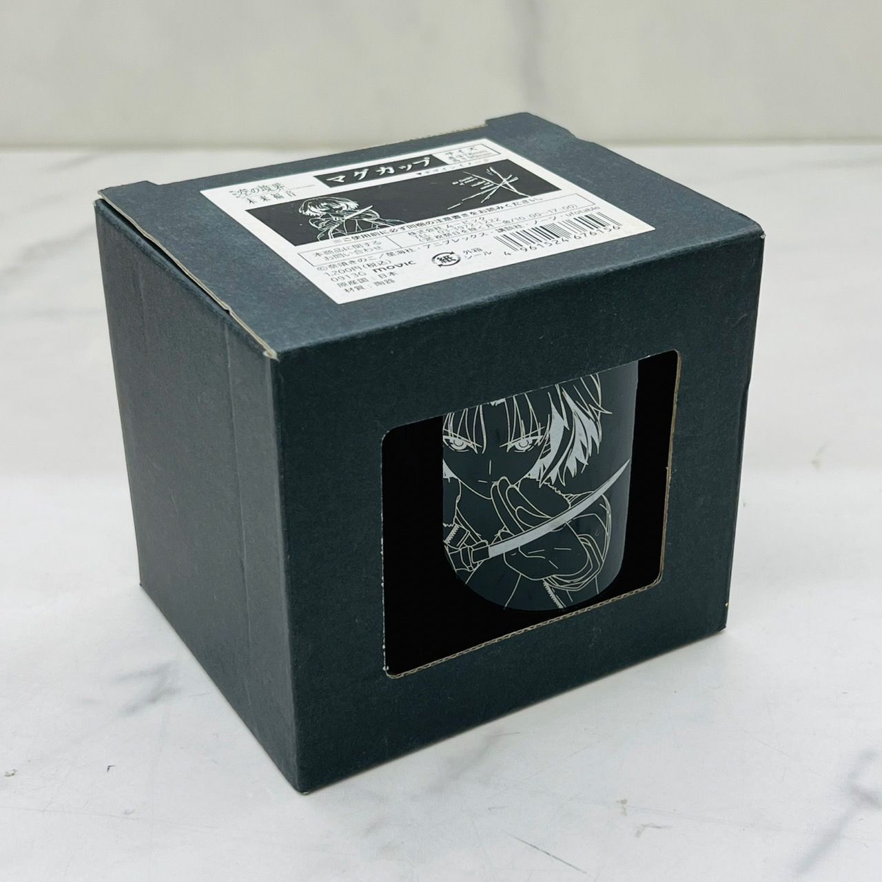 劇場版 空の境界 未来福音 75mm 缶バッジ 両儀式 劇場版「空の境界」 - トレーディング缶バッジ | AMNIBUS