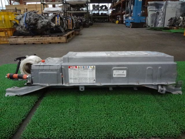 3FM5503 BM2 トヨタ プリウス ZVW30 前期型 S ハイブリッドバッテリー G9510-47062