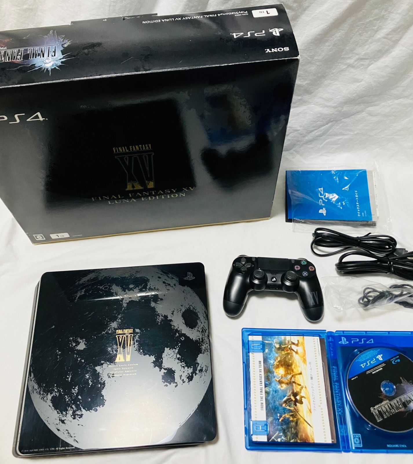 SONY PlayStation®4 FINAL FANTASY XV LUNA EDITION CUHJ-10013