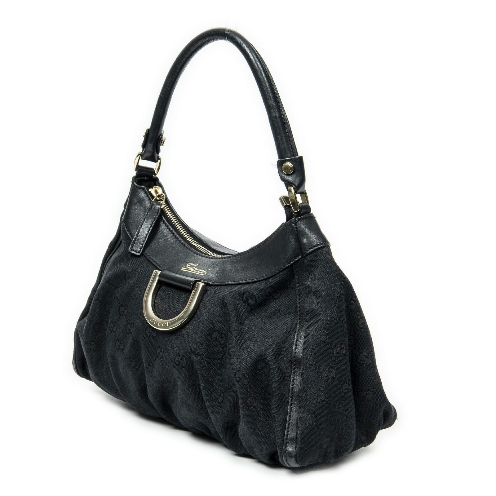 GUCCI グッチスモール D リング ホーボー黒GGキャンバスA