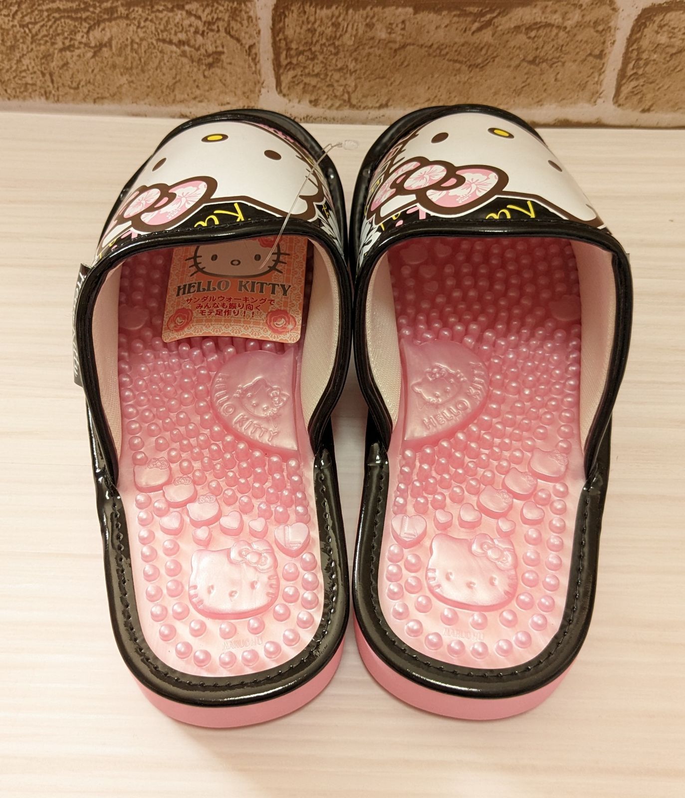 sanrio ハローキティ 健康サンダル ハイビスカス ブラック L ... kitty サンダル