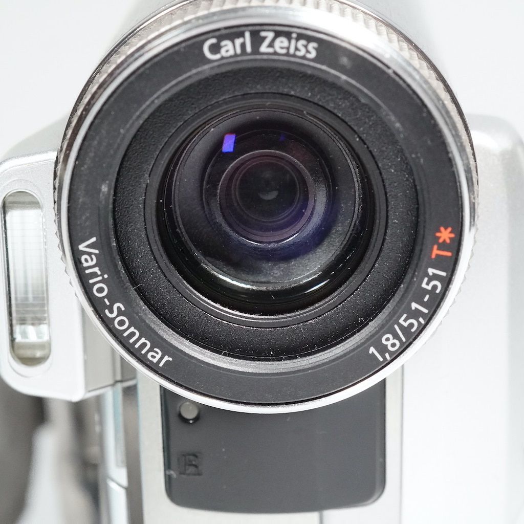 【中古品】ソニー SONY DCR-PC350 S デジタルビデオカメラレコーダー(シルバー)(中古品) 中古】ソニー SONY DCR-PC350 S デジタルビデオカメラレコーダー