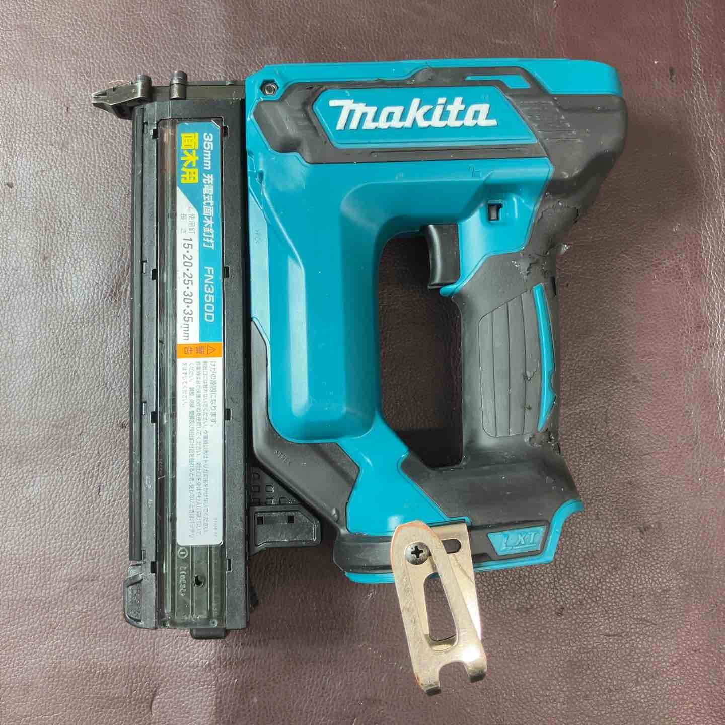 品 マキタ makita 18V コードレス35mm面木釘打ち機 FN350DZ バッテリー1個付属 充電式 東大和店