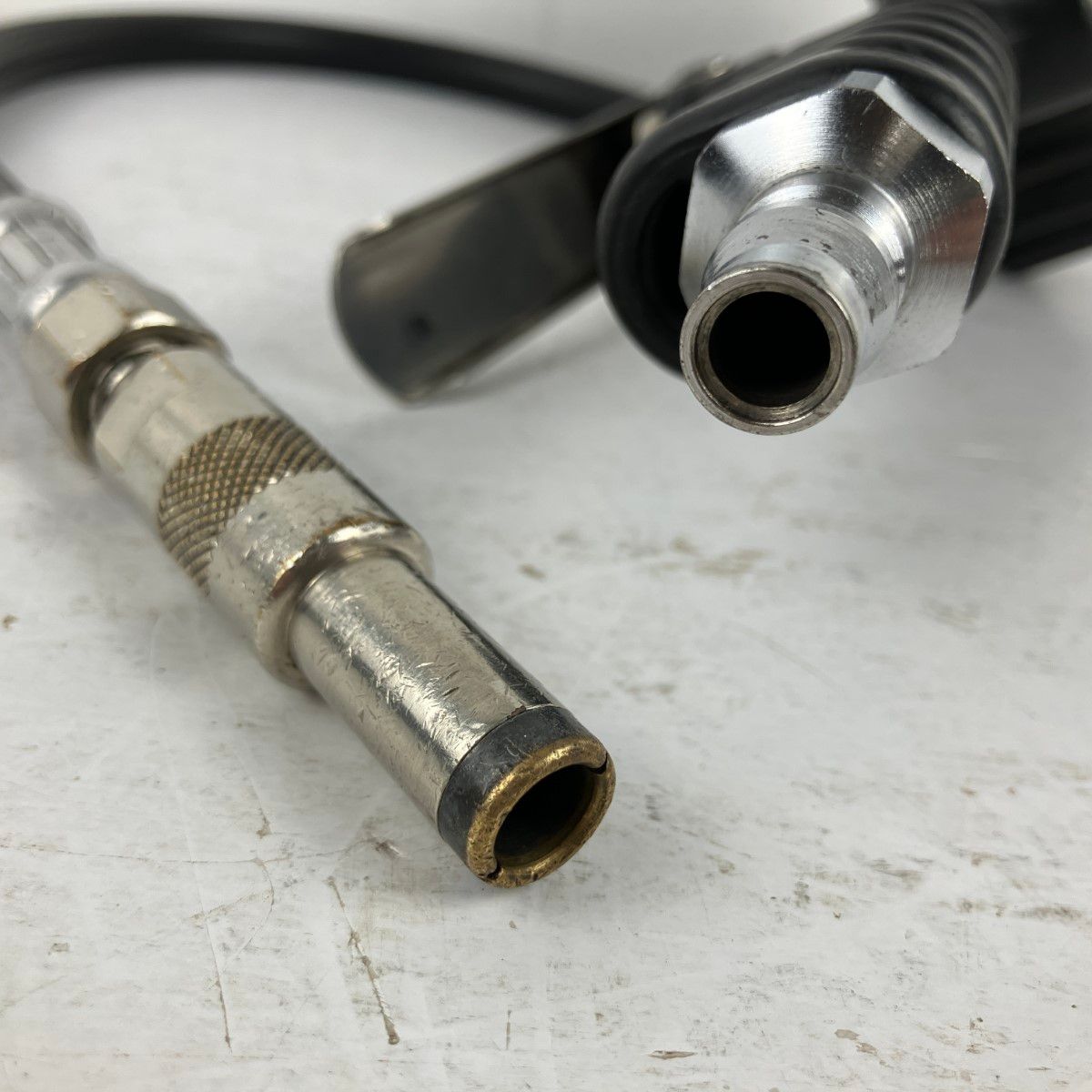 ЗЗASAHI アサヒ 最も安い 600kPA タイヤゲージ ゲージホタル ブラック