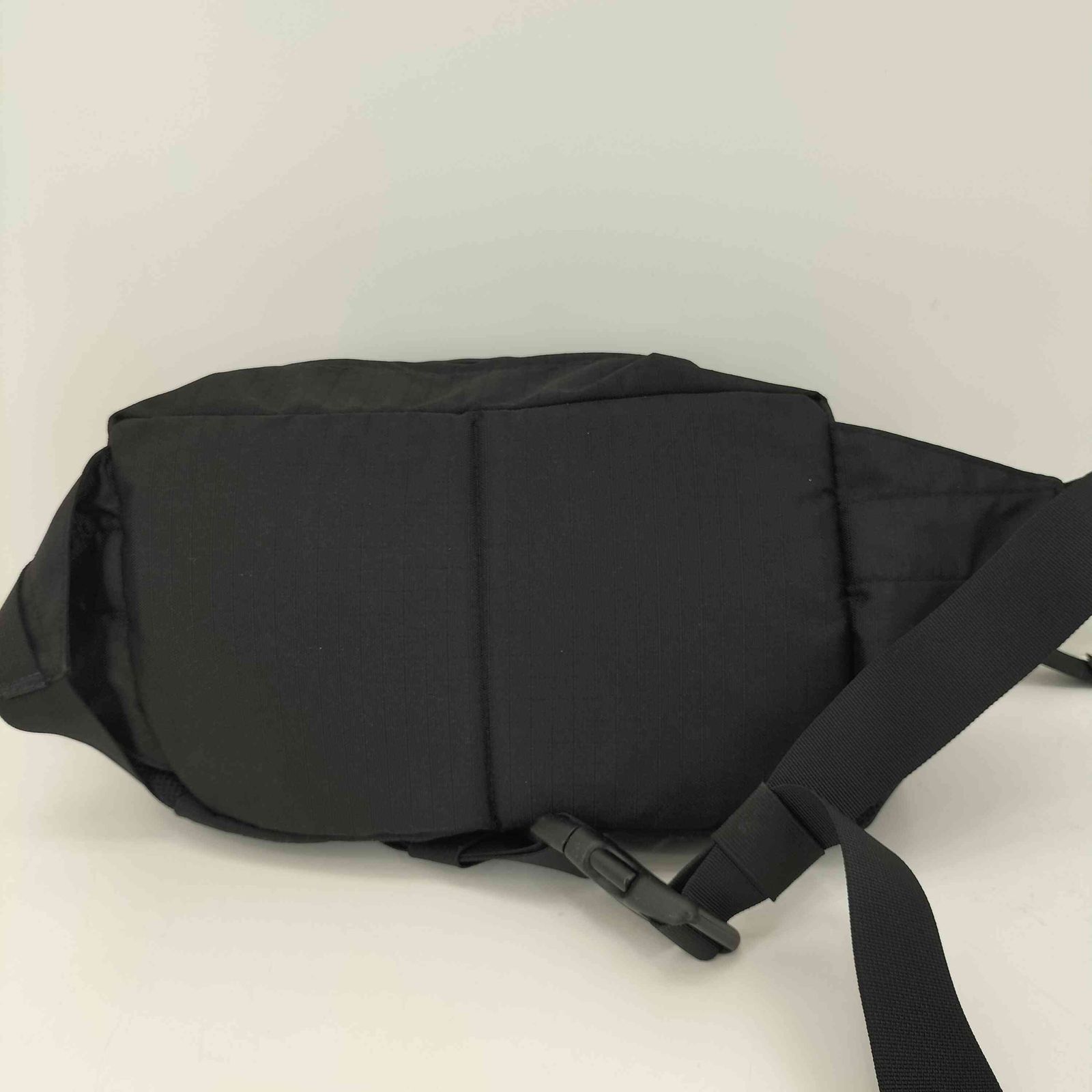 ノースフェイス ボディバッグ クラシックカンガ2 未使用 黒 クラシック