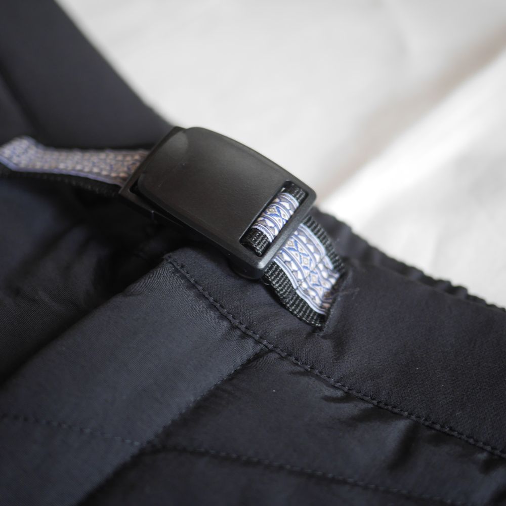 black カーボンブラック