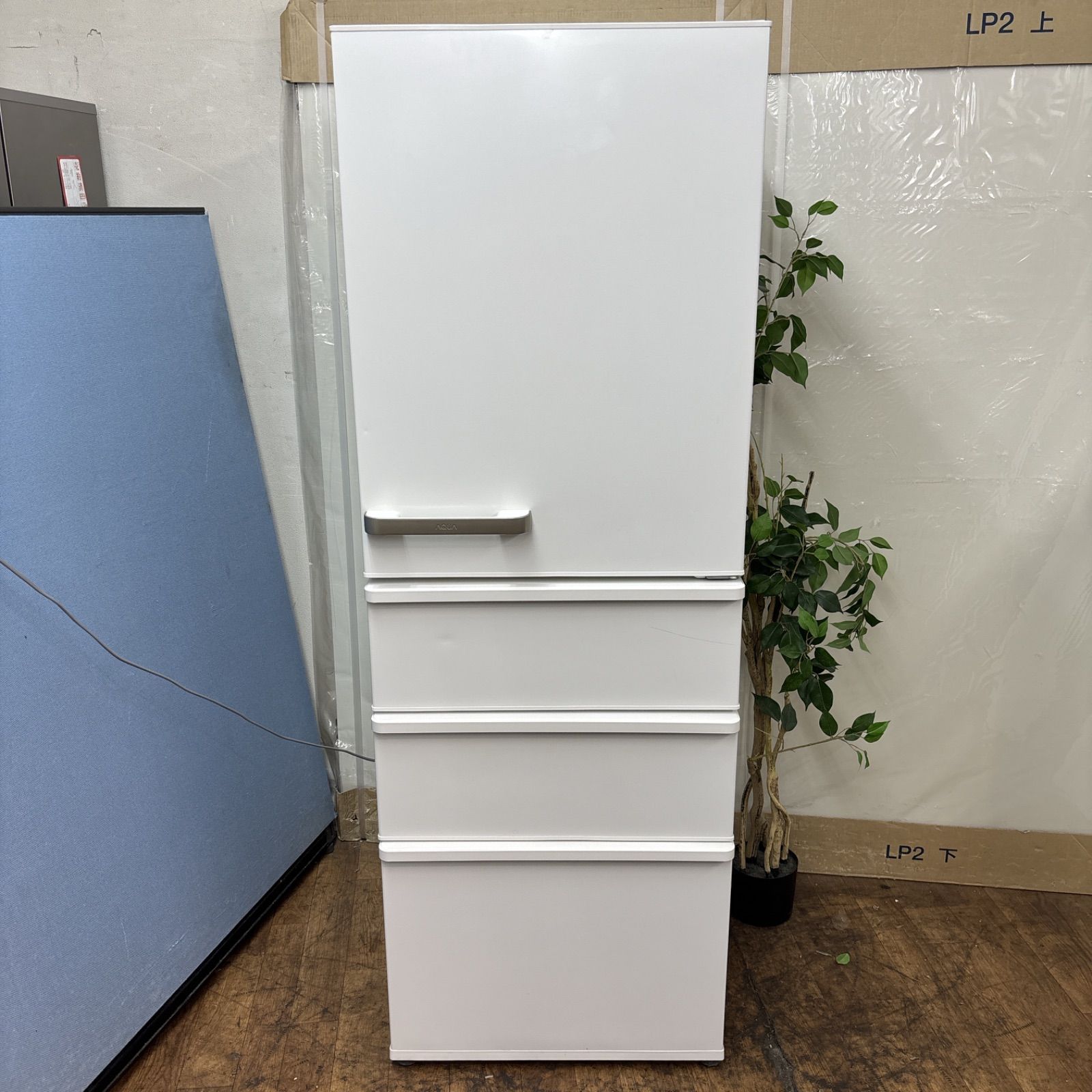 I641 ? 名古屋市近郊配送設置無料 AQUA 冷蔵庫 355L 右開き 動作 済 クリーニング済
