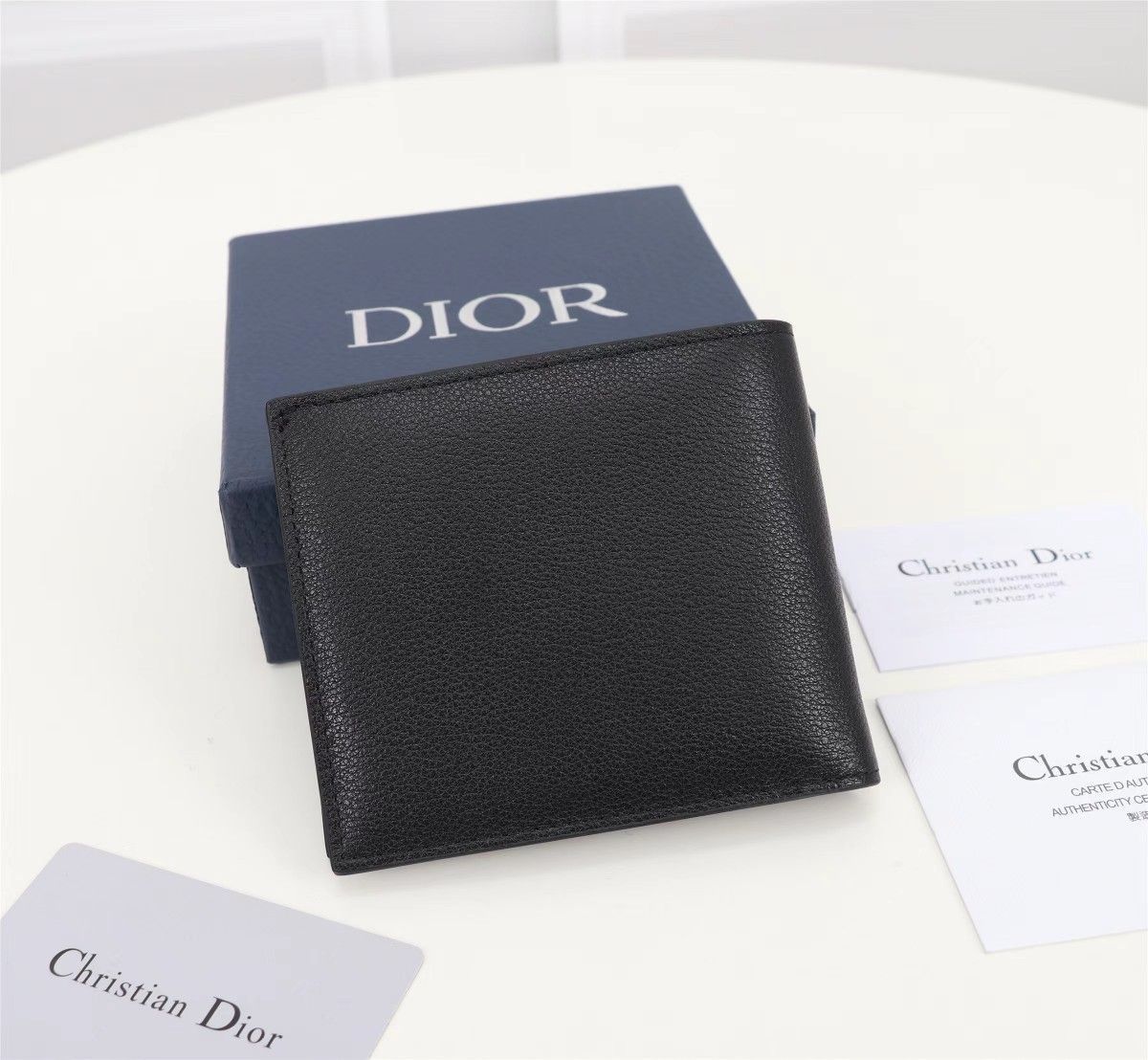 Dior × CUCTUS JACK ブラックレザー二つ折り財布 注目コラボディオール×CACTUS JACK☆コンパクトウォレット 二