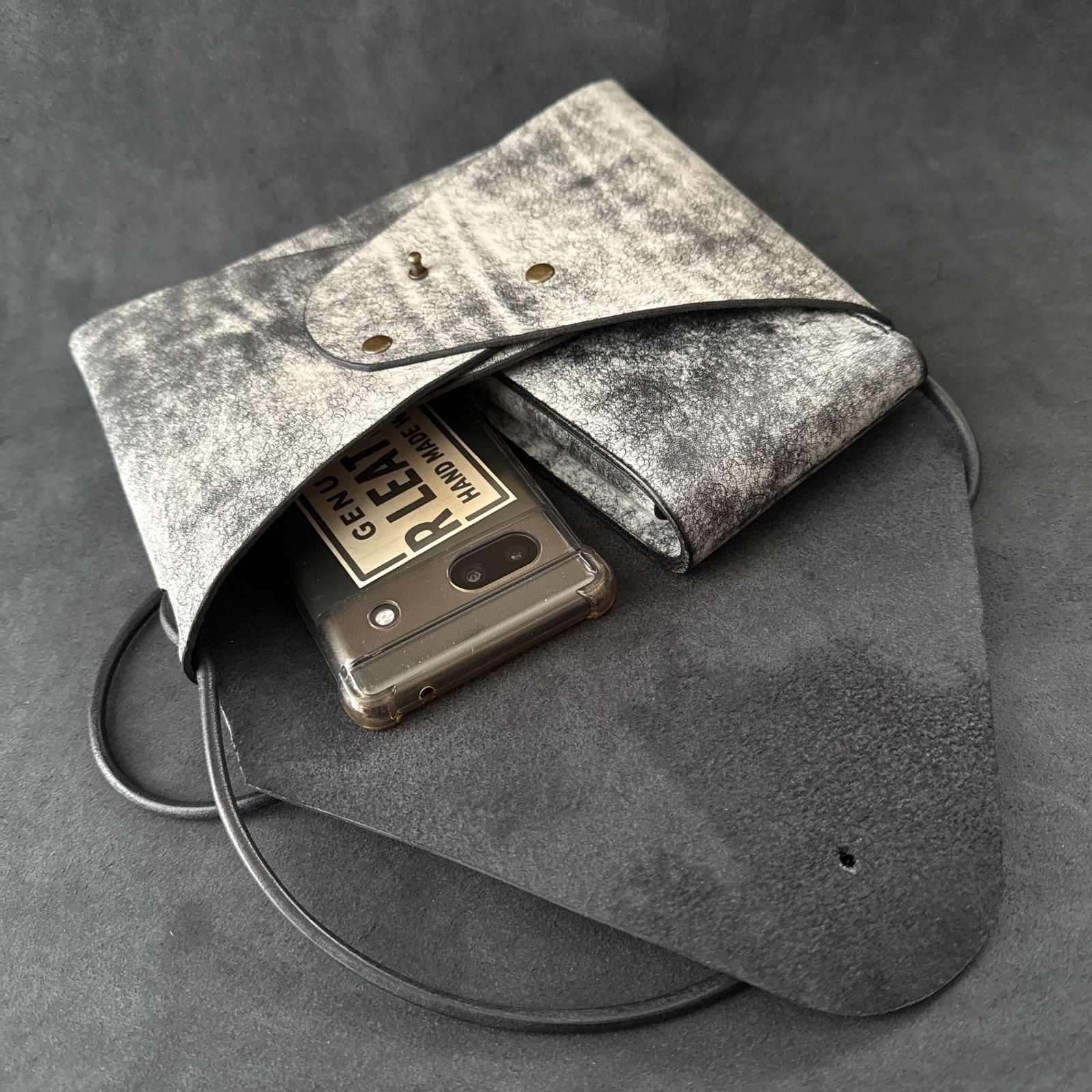 レター型バッグ ギボシ留め