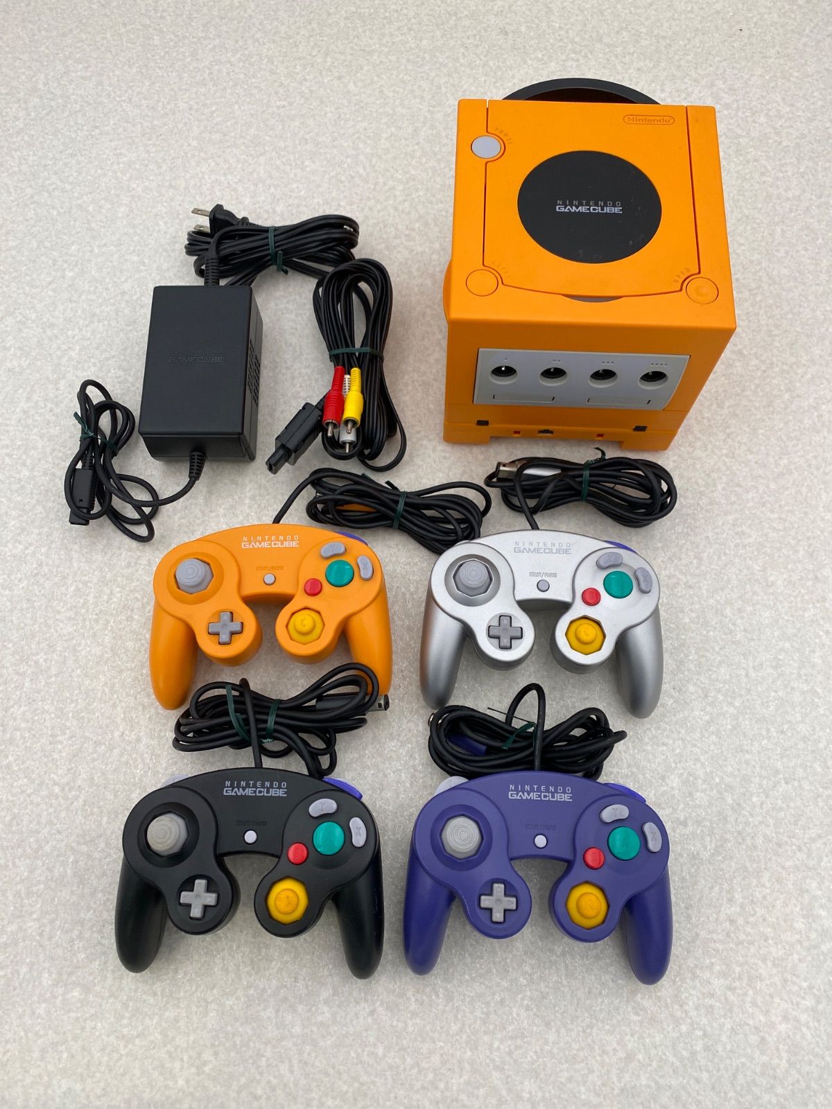 ゲームキューブ GAMECUBE オレンジ 本体 動作品 箱セット ⑥ ゲーム