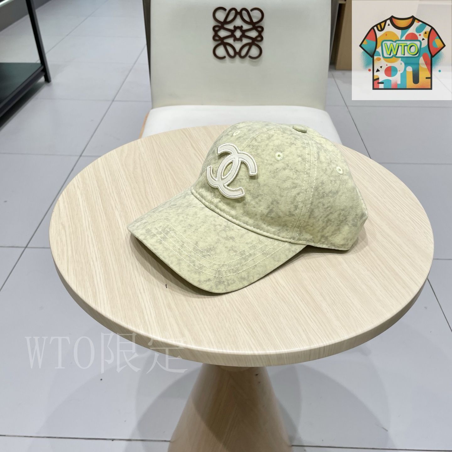 シャネル(Chanel) ベースボール キャップ 白 シャネル（CHANEL）ベースボールキャップ01 - メルカリ