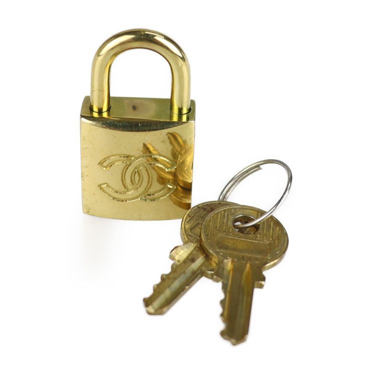 シャネル バッグ 付属品 南京錠 パドロック 鍵 付き ゴールド 楽天市場】CHANEL シャネル カギ カデナ パドロック 南京錠 キー