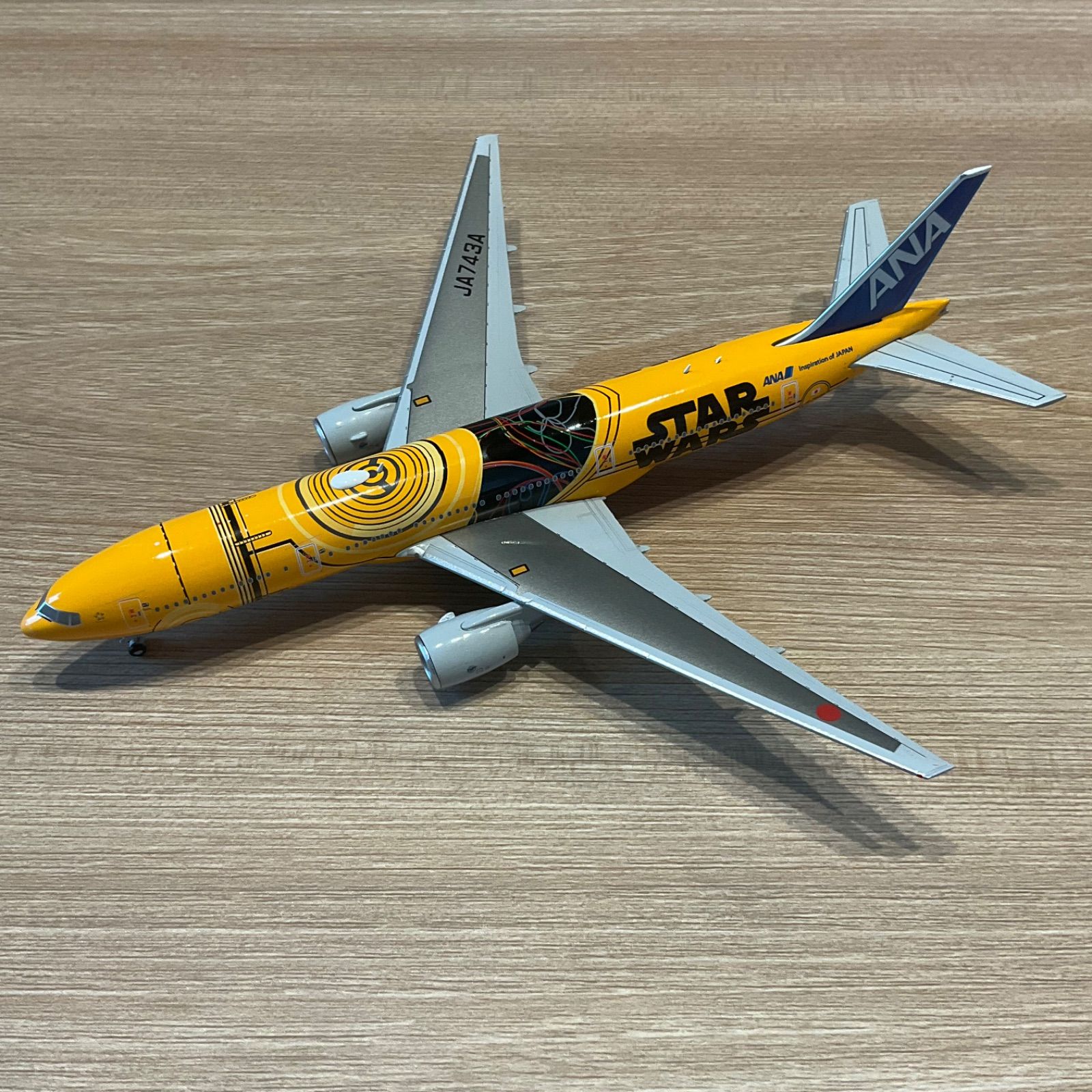 新版 JA743A ANA 1/400モデル WARS STAR B777-200ER 航空機 