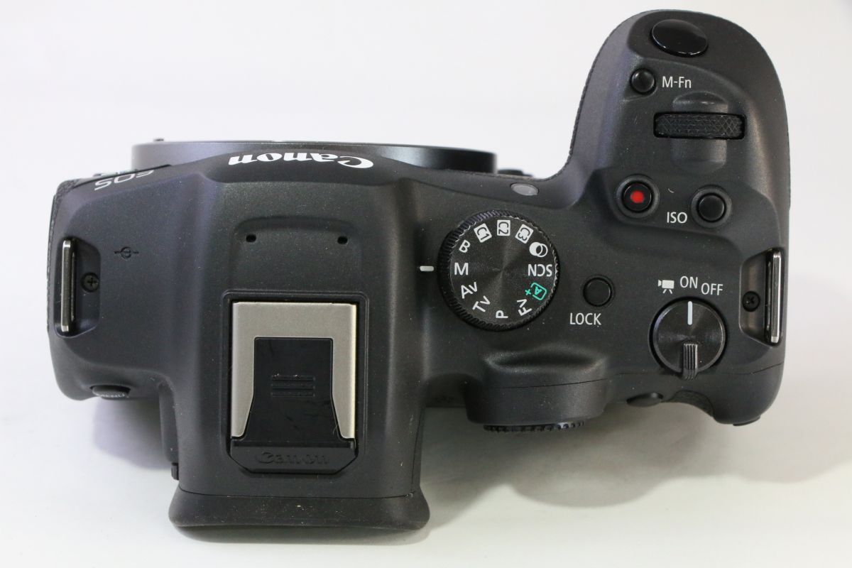 動作保証・点検済】良品□キヤノン Canon EOS R7 ボディ□バッテリー 