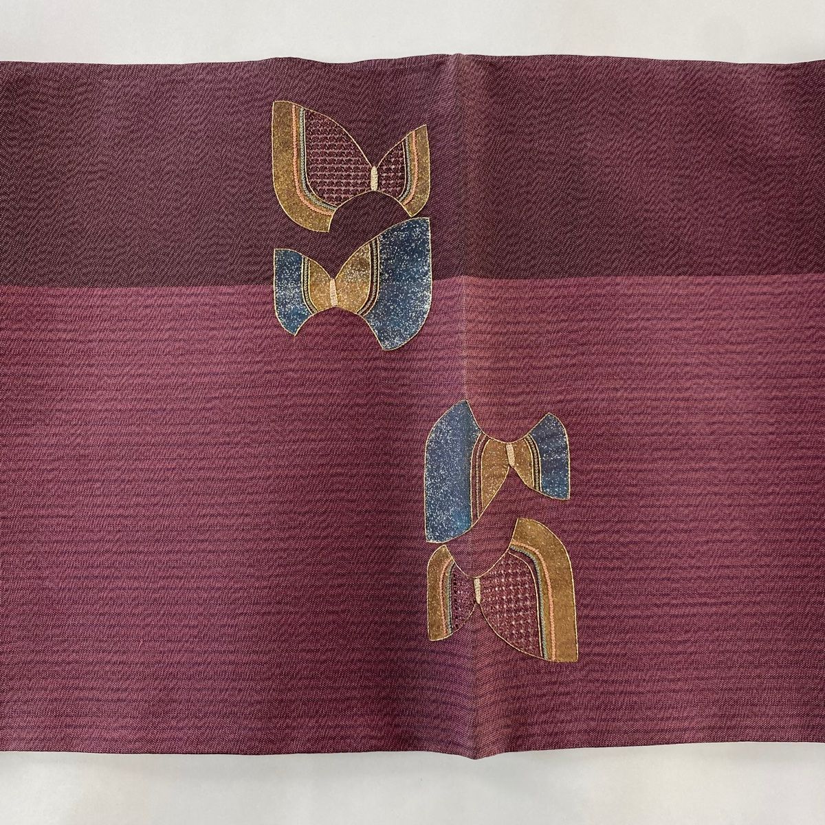 袋帯 秀品 蝶 金糸 刺繍 赤紫 お太鼓柄 正絹 【中古】 - メルカリ
