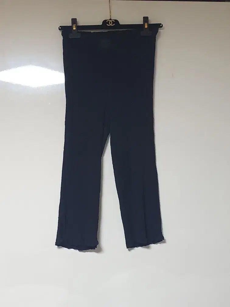 ビューティー ISSEY MIYAKE イッセイミヤケ me ISSEY MIYAKE クレープ パンツ
