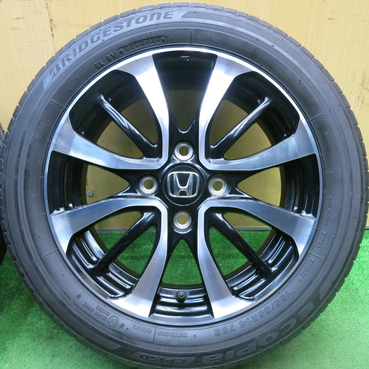 14インチ Nボックス