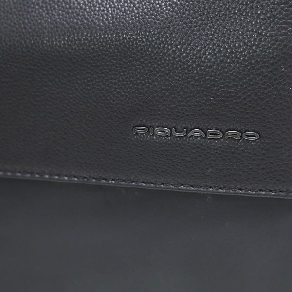 国内即発＊送料込＊PIQUADRO Martin メッセンジャーバッグ ピクアドロ PIQUADRO マーティンライン 本革 レザー 2WAY