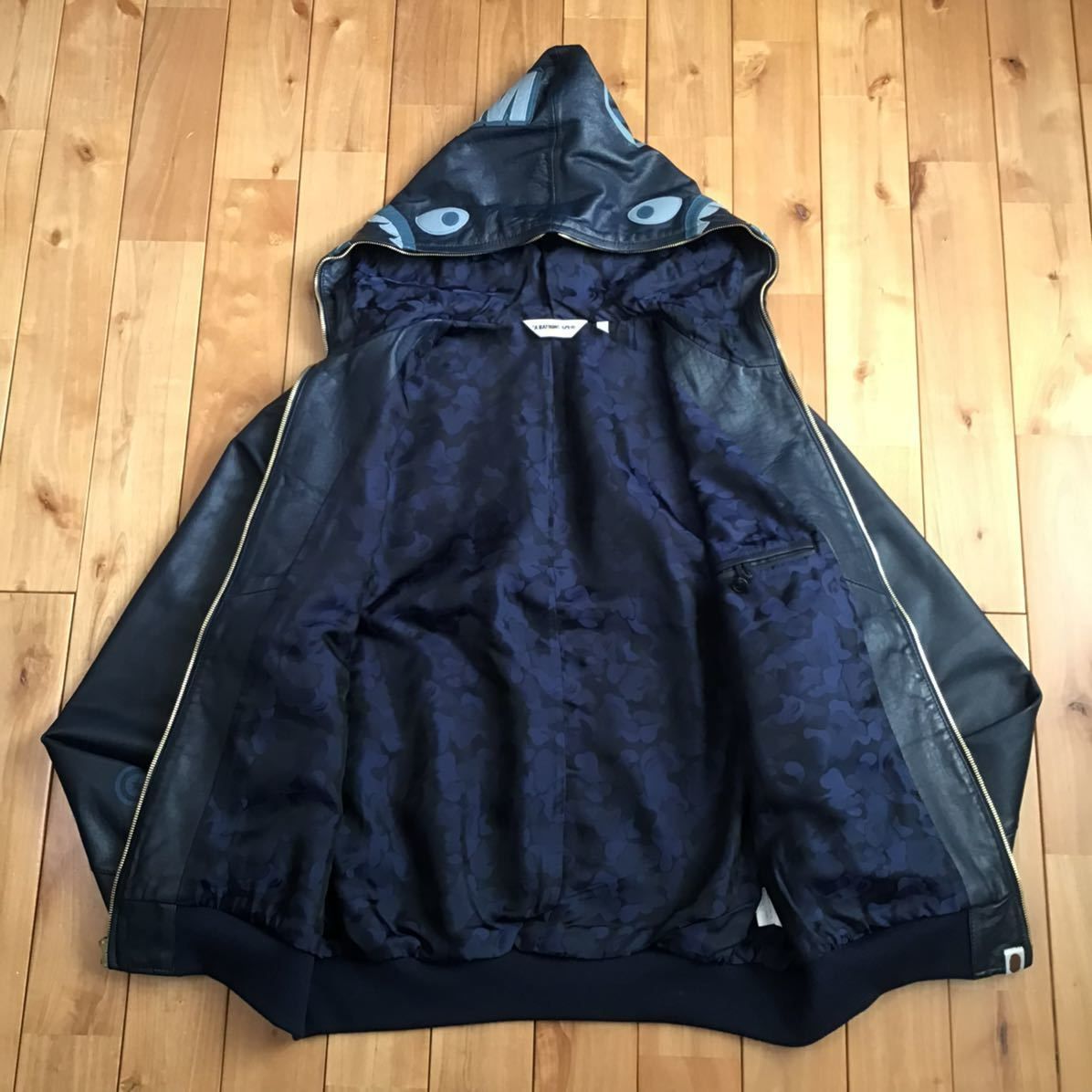 レザー シャーク パーカー Lサイズ ネイビー a bathing ape BAPE レザー シャーク パーカー Lサイズ ネイビー a bathing ape BAPE